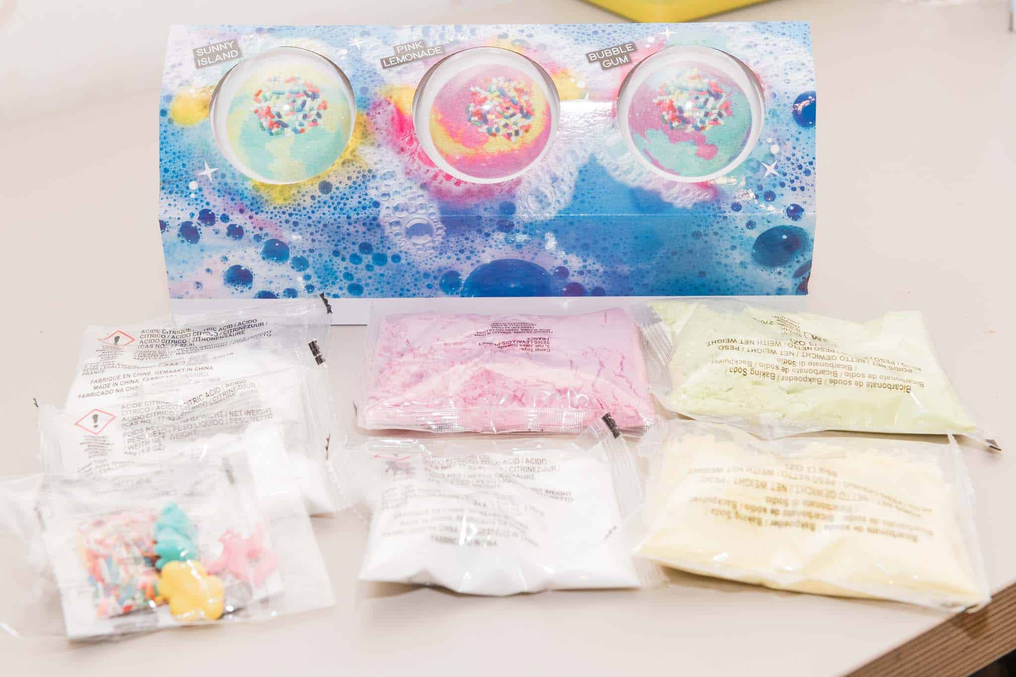 So Bomb DIY 3-Pack Make Your Own Fizzy Bath Bomb Kit & 3 Blister Pack Bath  Bombs