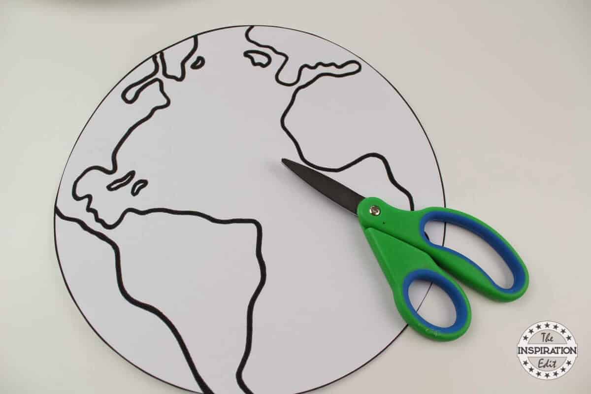 Paper Plate Earth Craft Kids Will Love · The Inspiration Edit