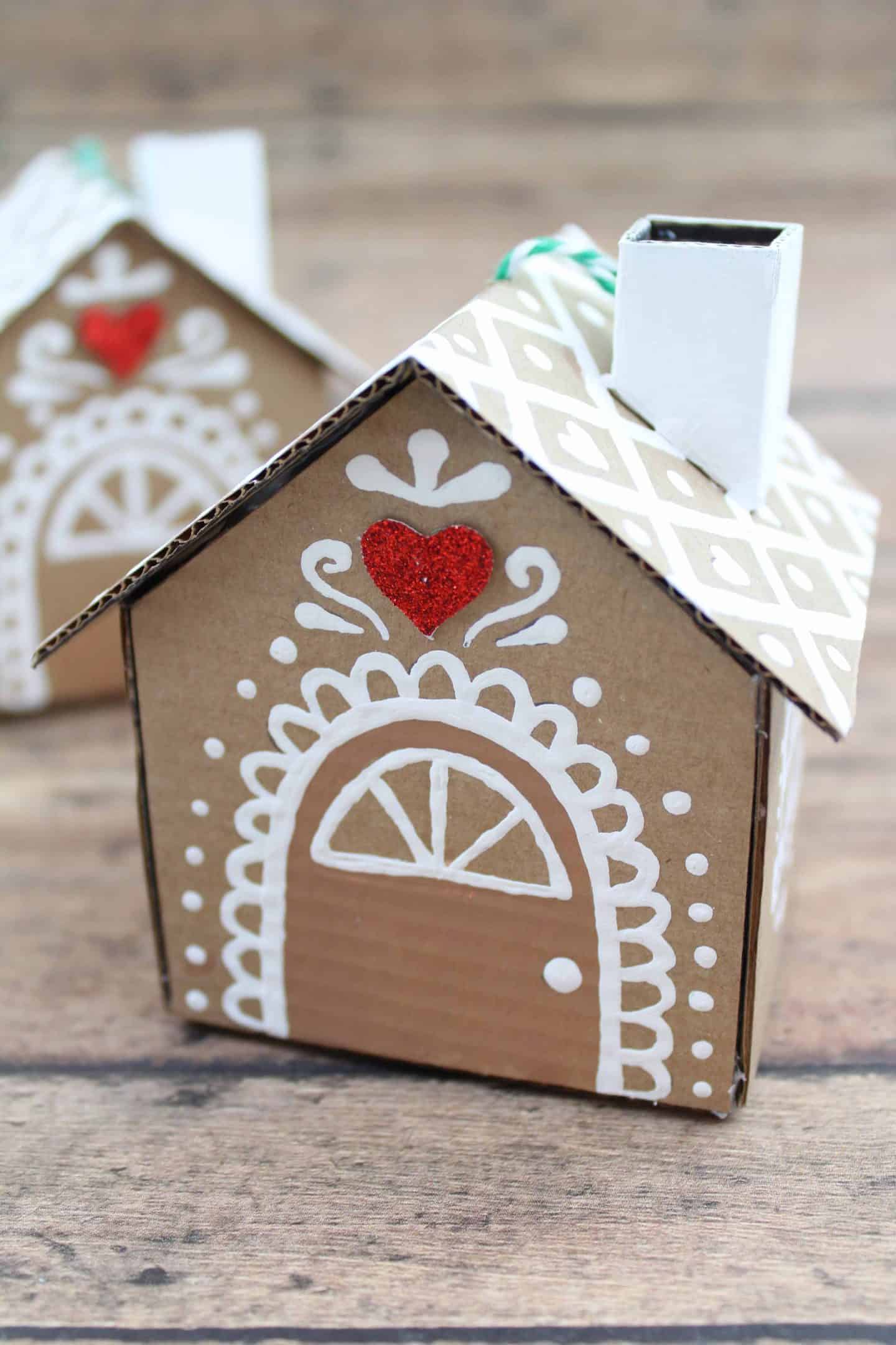 How To Make A Gingerbread House Without Food · The Inspiration Edit