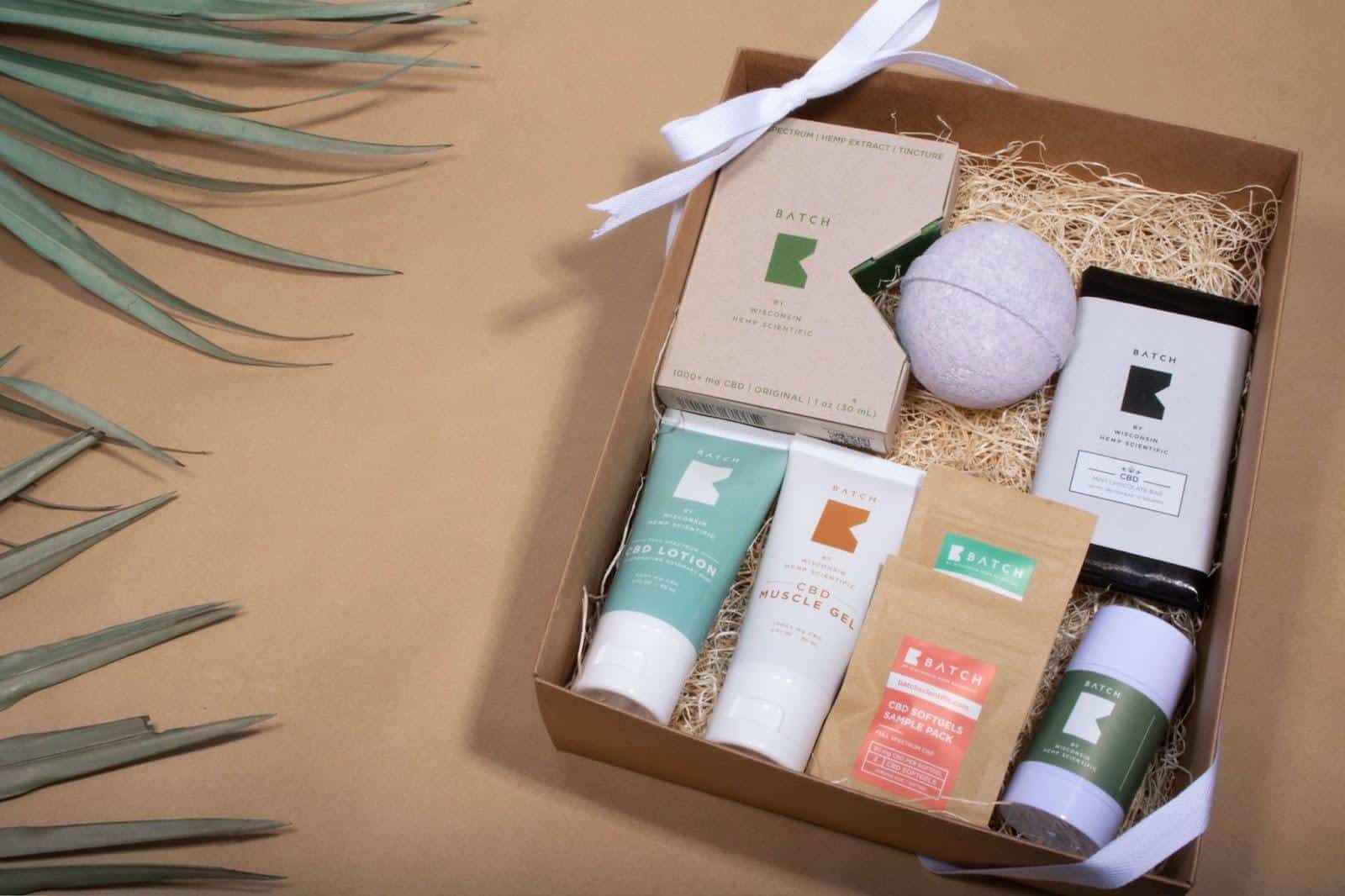 5 Best Hiking Subscription Box to Inspire Your Next Adventure