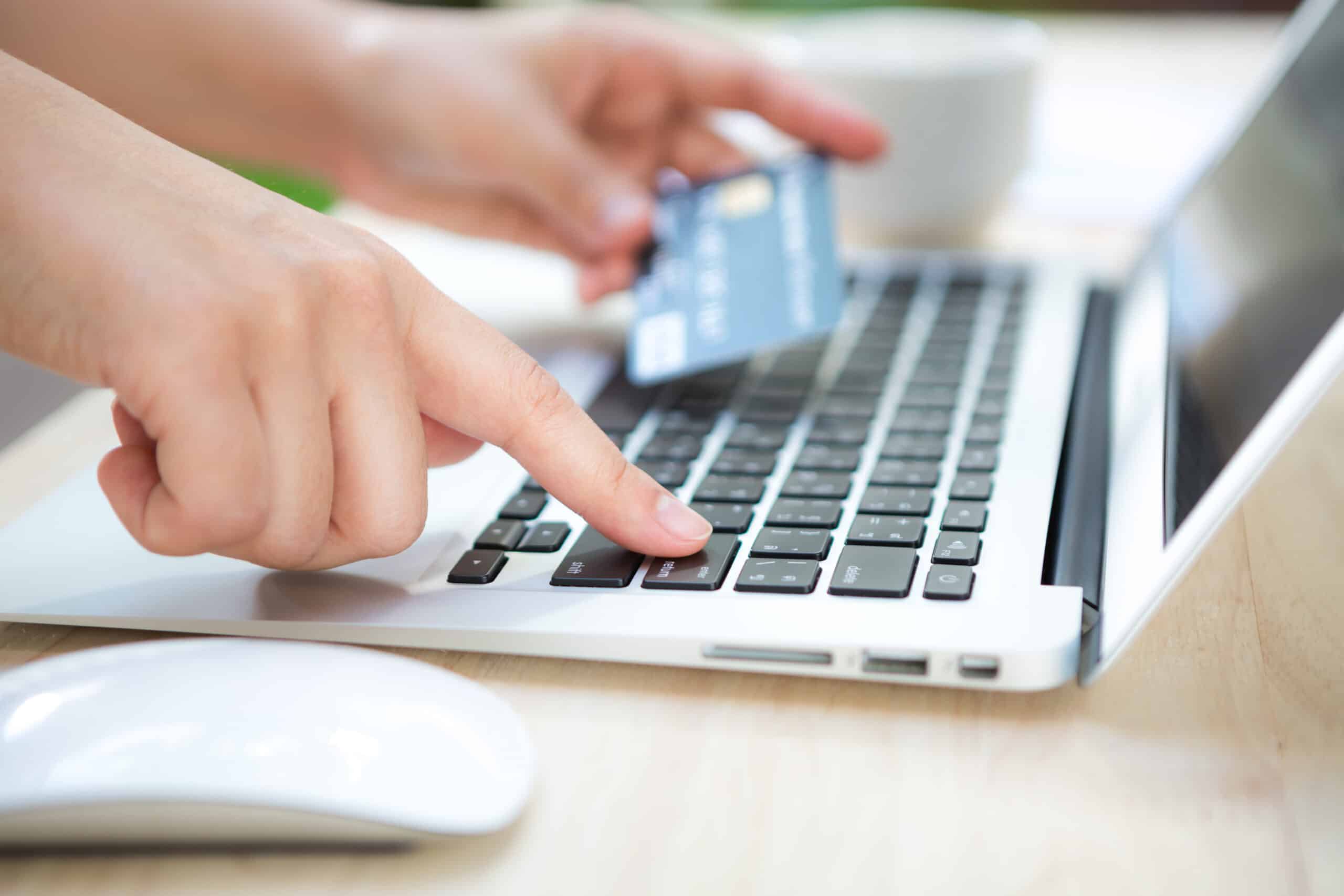 6-benefits-of-an-online-payment-processor-for-businesses-the