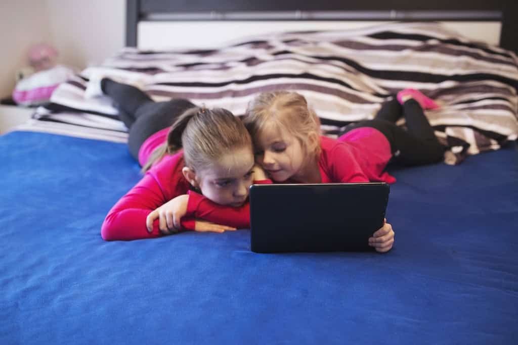 How Much Screen Time Is Too Much for Kids? · The Inspiration Edit